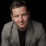 Dr. Christopher Graviss